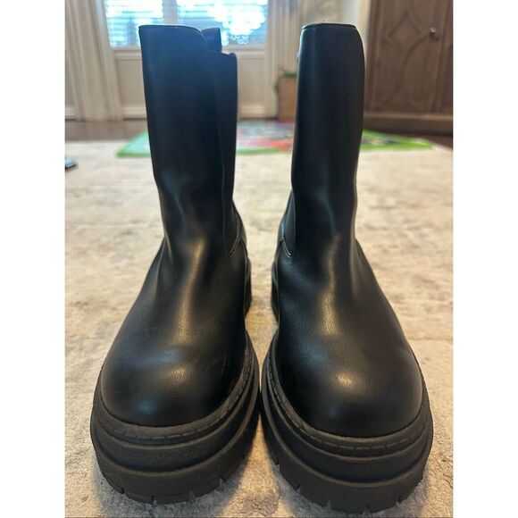 Good American Leather Chelsea Boot Combat Boot 7.5 - Picture 7 of 9